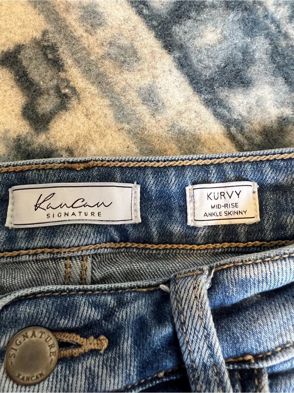 KanCan Kurvy Mid-Rise Ankle Skinny Jeans - Blue Denim